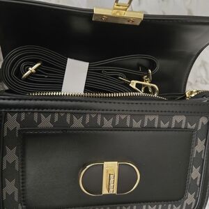 Chic Black and Gold Crossbody Bag